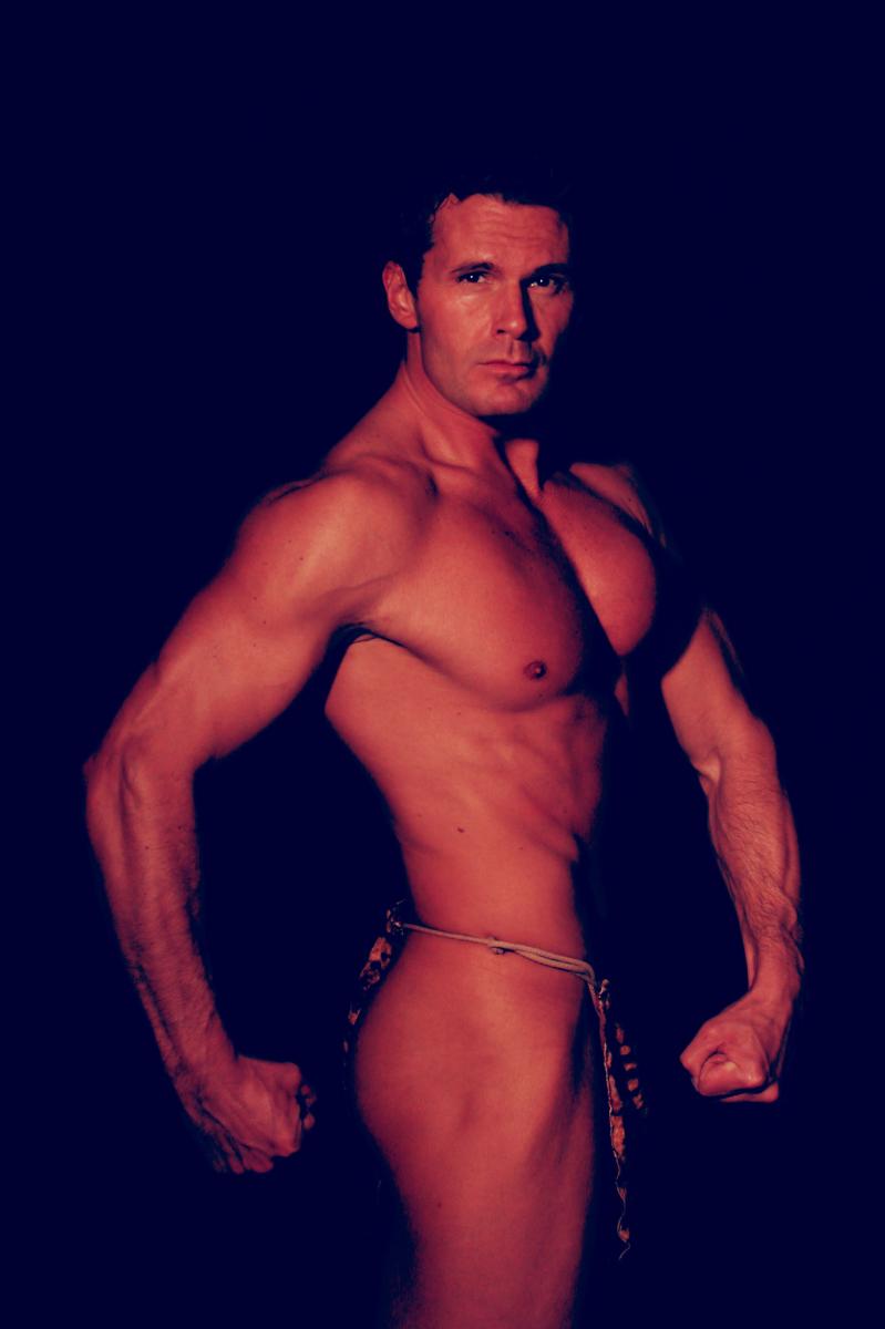 chippendale-fiu-peter-1